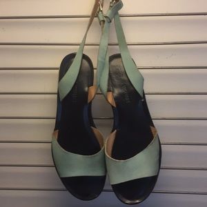 New Pour La Victoire ankle strap sandals, size 10